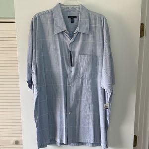 Van Heusen NWT Chambrau Blue XXL SS Casual Shirt